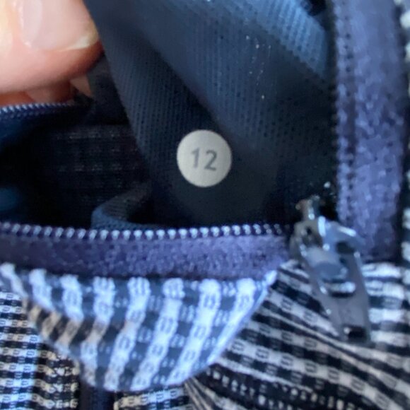 Lululemon Form Navy Gingham Jacket In Inkwell Sz 12 - Picture 5 of 12